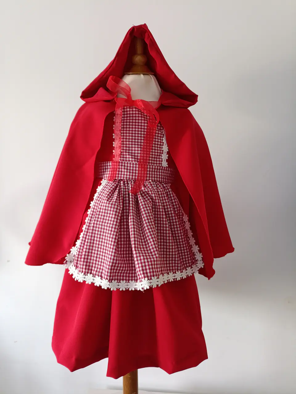 Vestido Capuchinho vermelho/Fazendeira  4