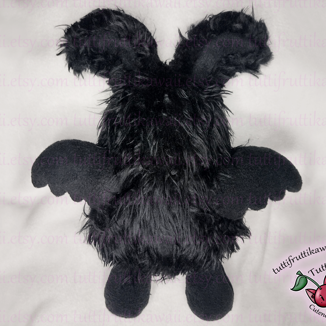 Peluche Mothman PIEL SINTÉTICA 3