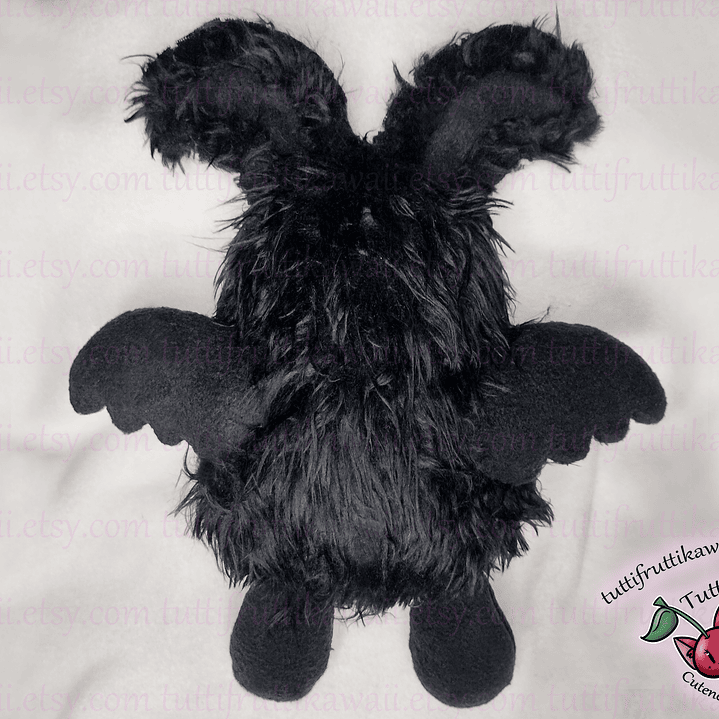 Peluche Mothman PIEL SINTÉTICA 3