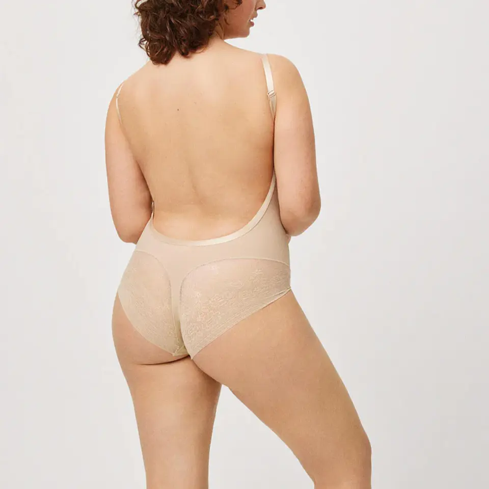 Body redutor sem costas e alças em silicone 7