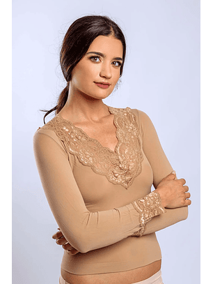 Camisola 2.ª pele Adelfa (renda no decote e punho)