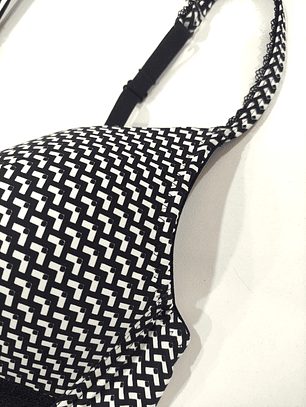 Conjunto de lingerie triangular