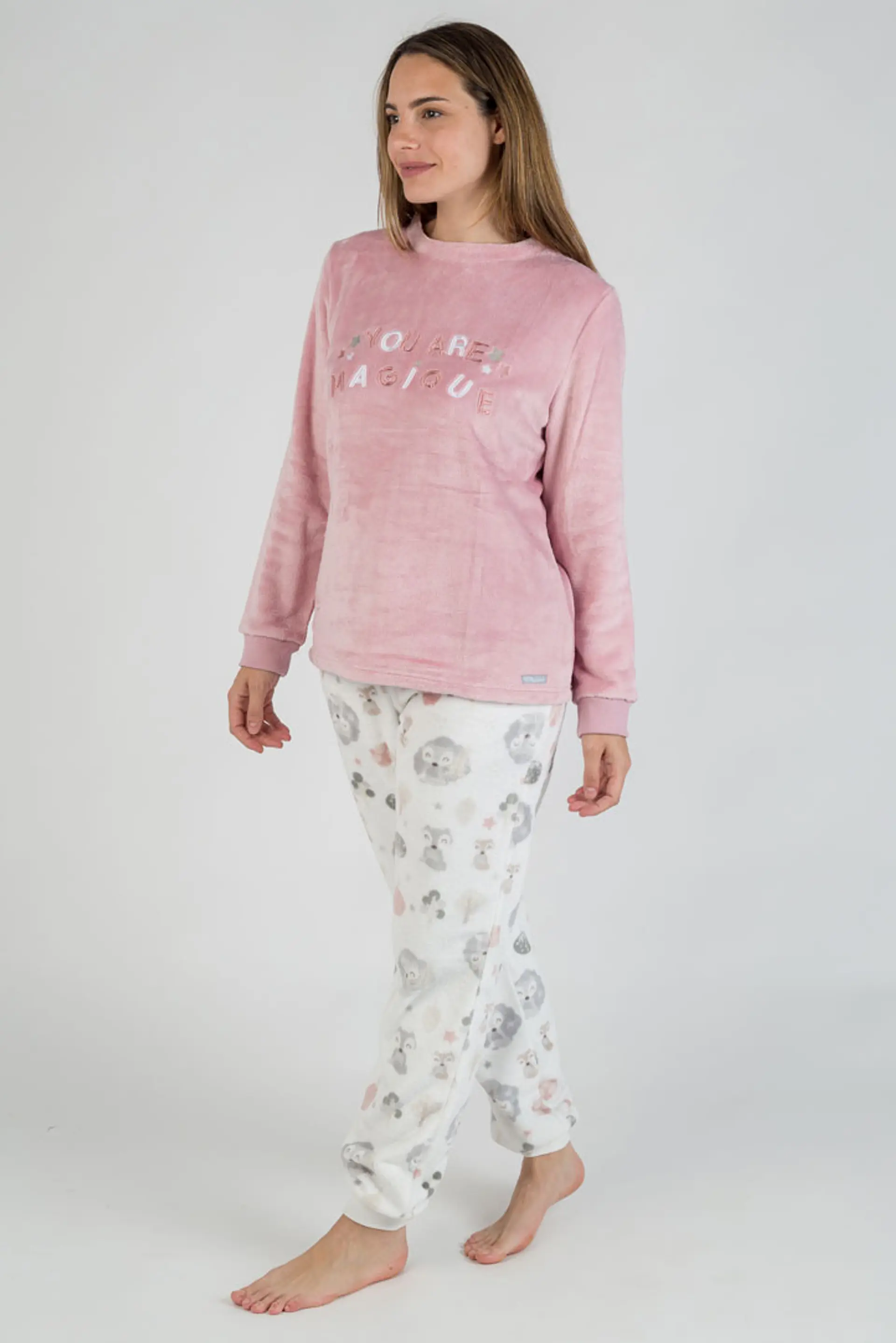 Pijama em coralina 