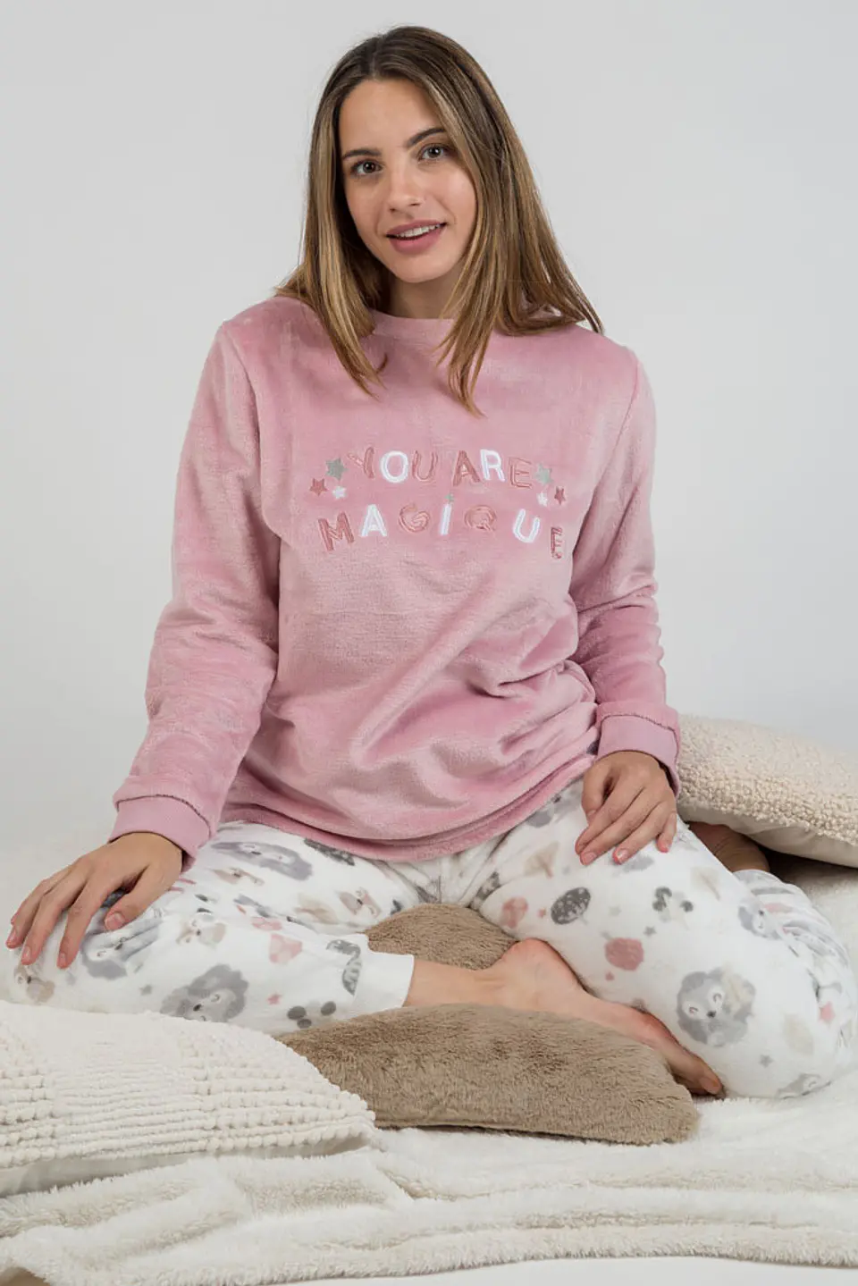 Pijama em coralina 