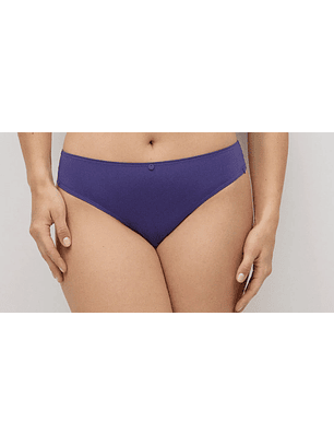 Tanga Brasileira com renda - Ysabel Mora