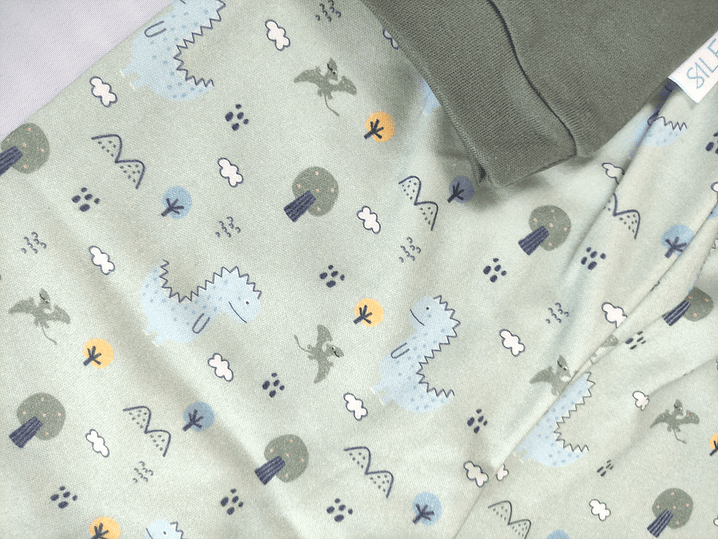 Pijama de bebé “Dino” – 100% Algodão 5