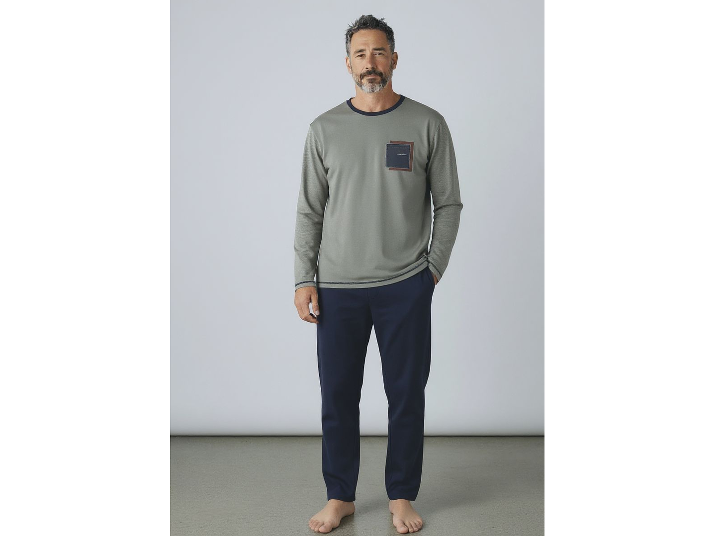 Pijama de homem em algodão cardado com bolsos 1