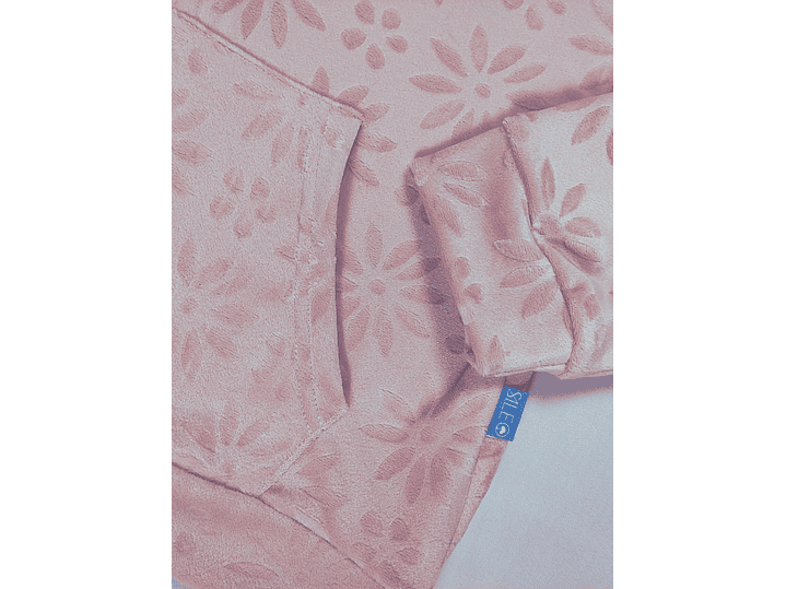 Casaco em veludo com capuz e fecho  3