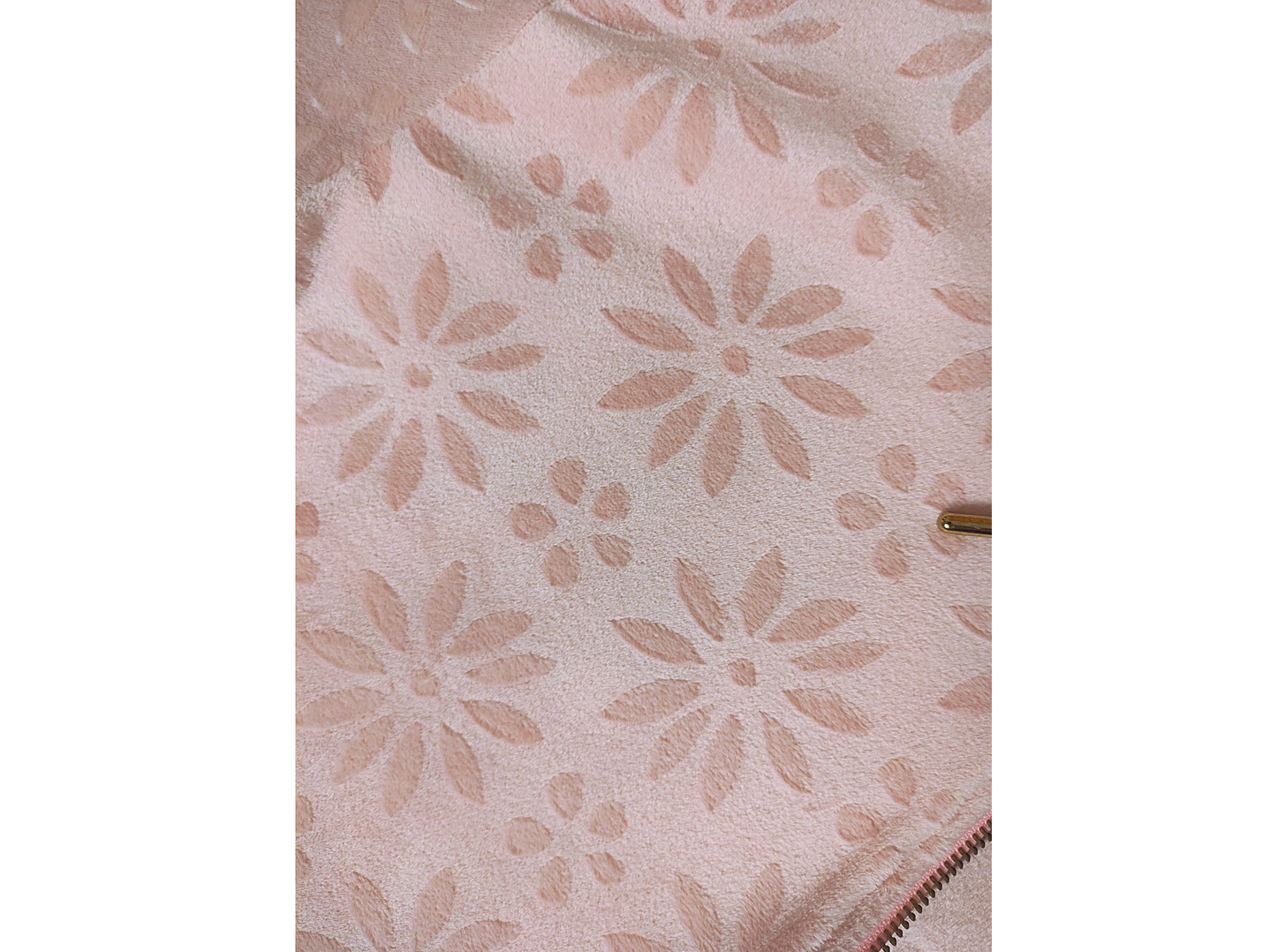 Casaco em veludo com capuz e fecho  5