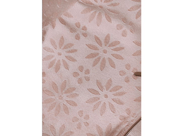 Casaco em veludo com capuz e fecho  5