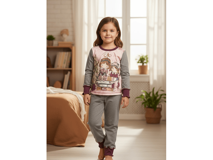 Pijama de Menina com Bonecas e Detalhes Brilhantes 1