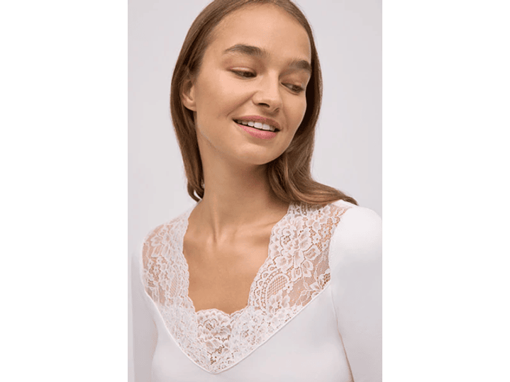 Camisola térmica com renda 4