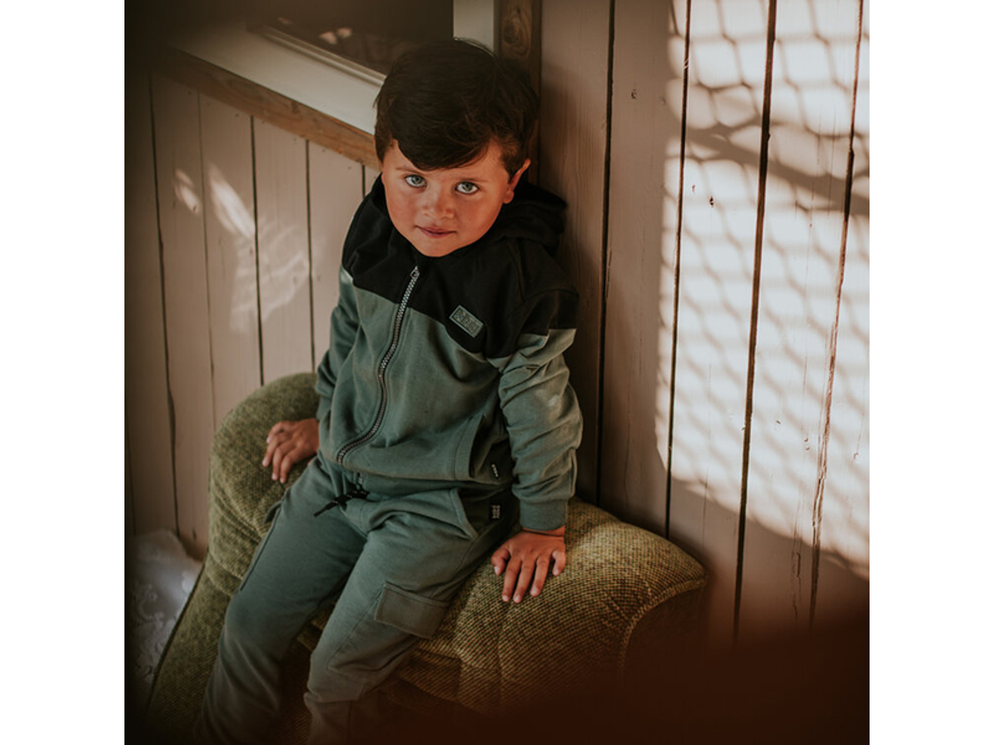 Casaco com capuz em algodão orgânico 2