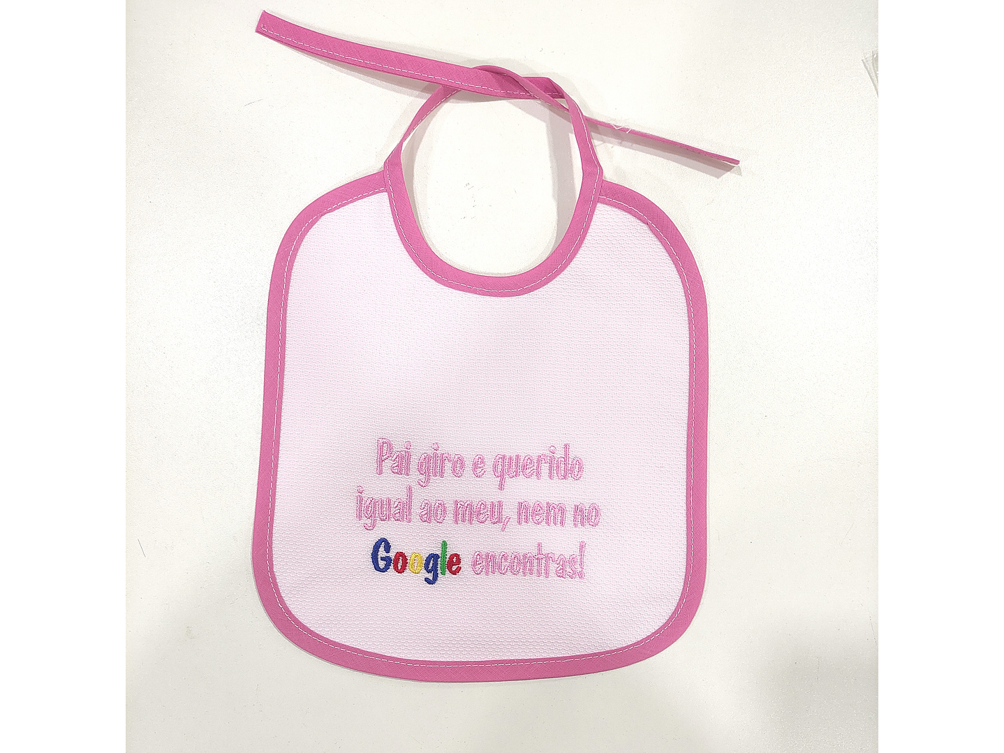 Babete de Atilho Impermeável com Frases Divertidas 8