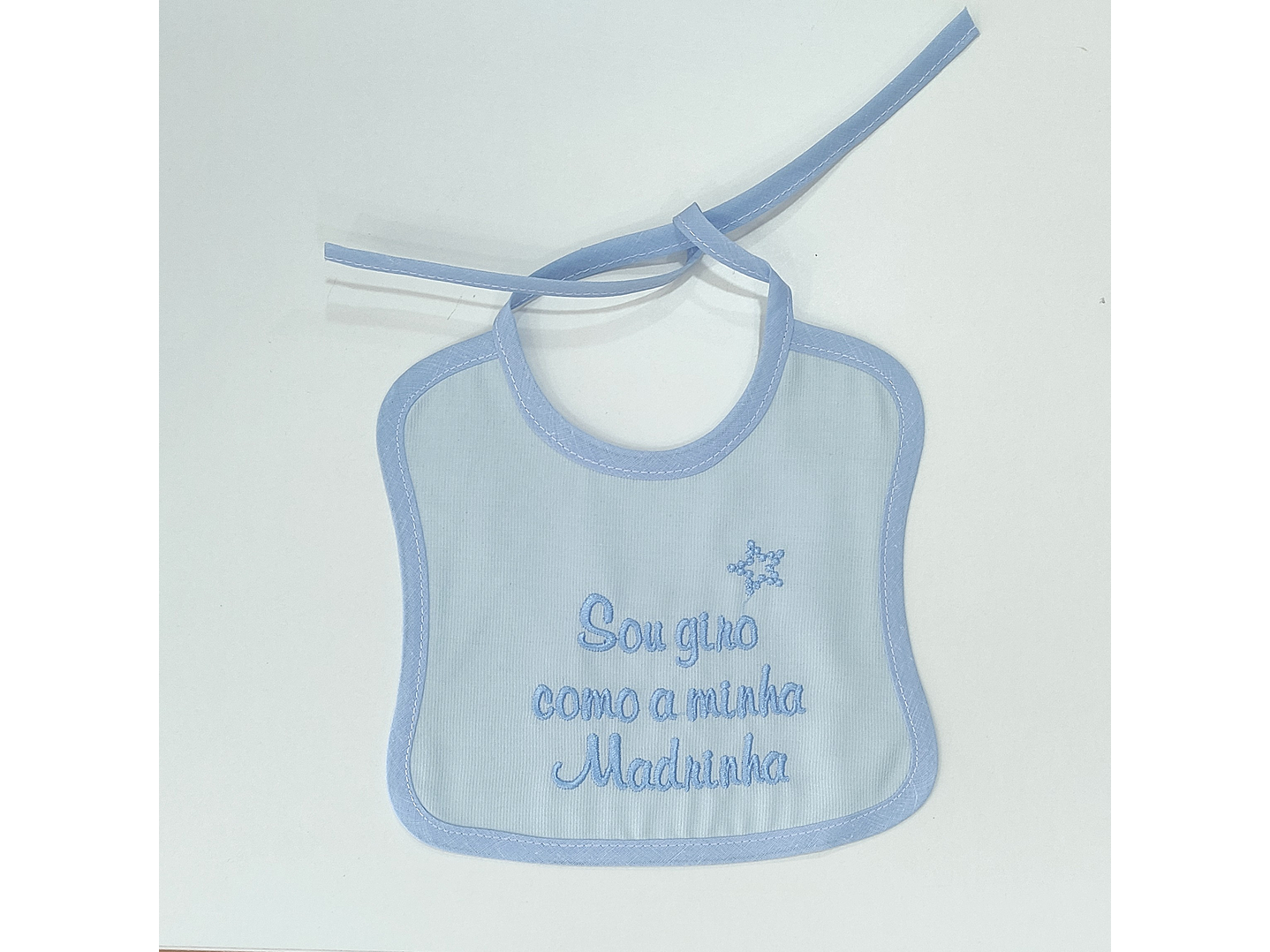 Babete de Atilho Impermeável com Frases Divertidas 10