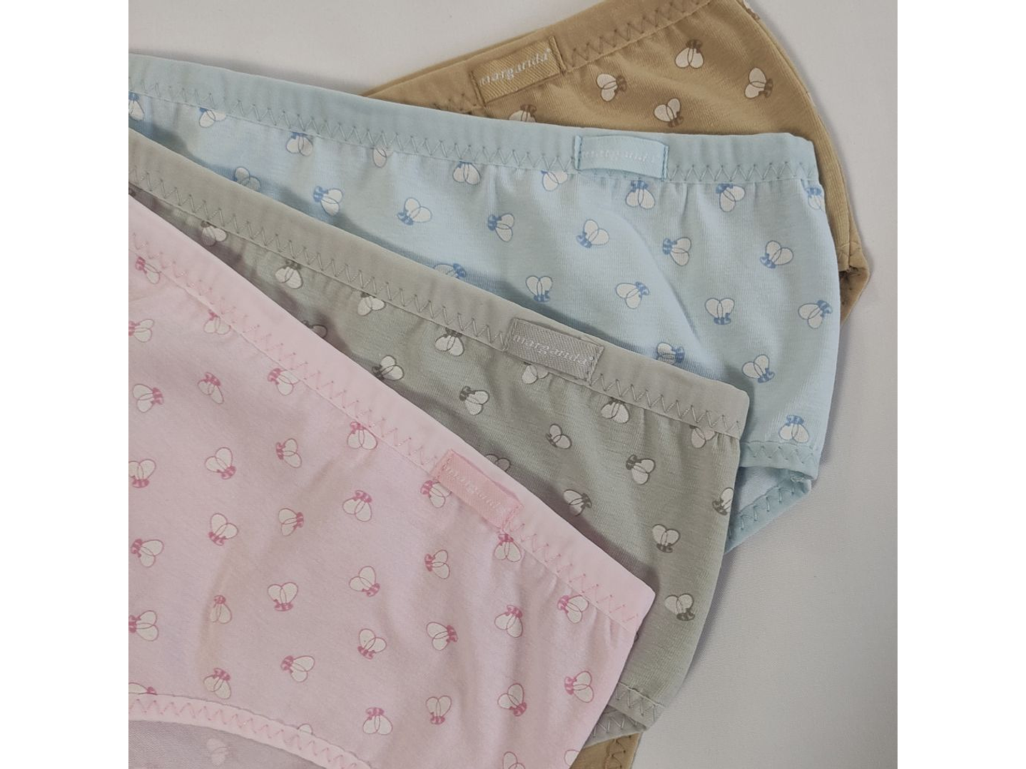 Cueca em algodão Margarida (abelhas) - Pack de 4  2