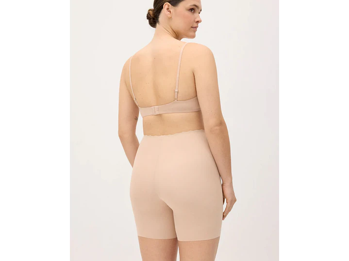 Calção modelador com efeito antiatrito  2