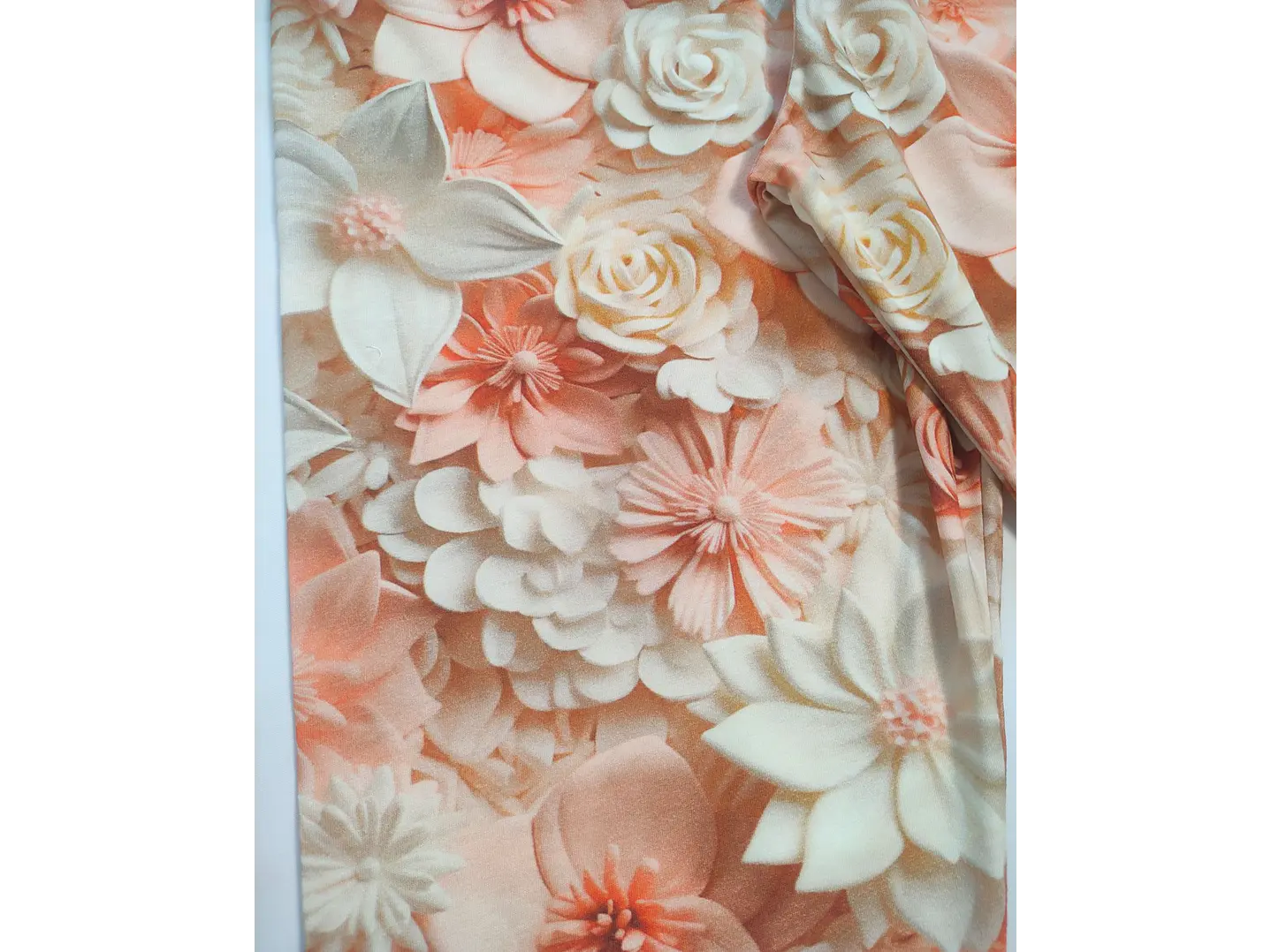 Pijama de Mulher 100% Algodão com Calção Corsário – beje com calção estampado 4