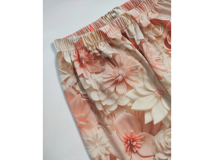 Pijama de Mulher 100% Algodão com Calção Corsário – beje com calção estampado 5