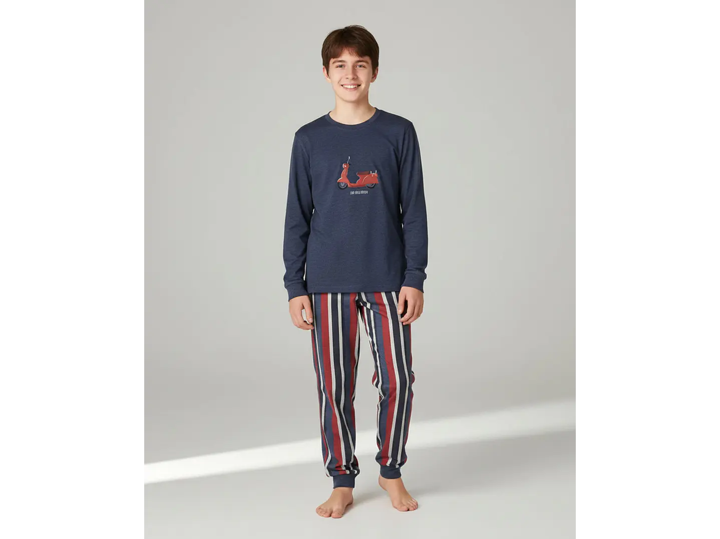 Pijama de Menino azul 100% Algodão com Scooter – Calças às Riscas | Fabricado em Portugal 1