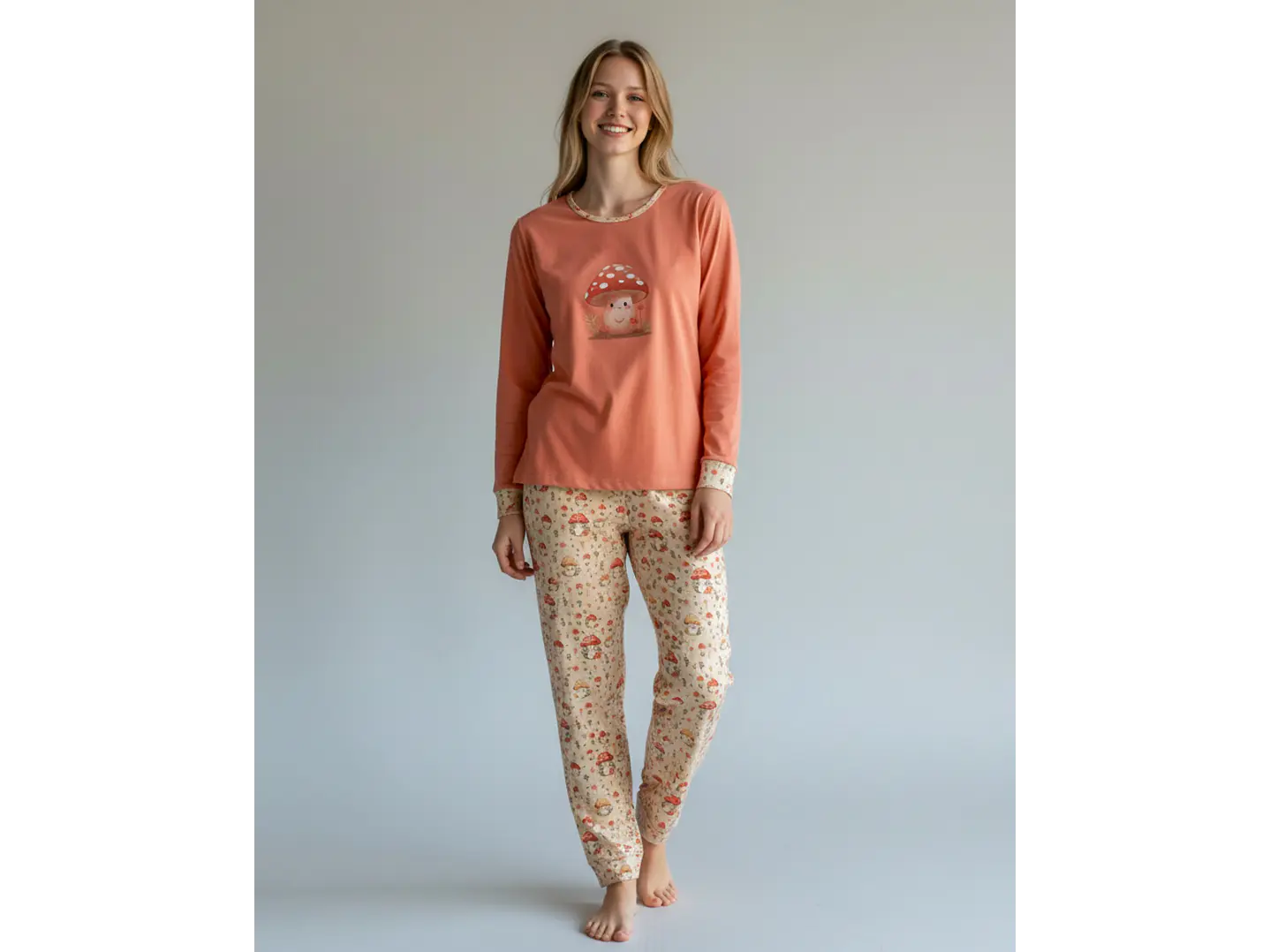 Pijama de Mulher em Algodão com Estampado de Cogumelos  2