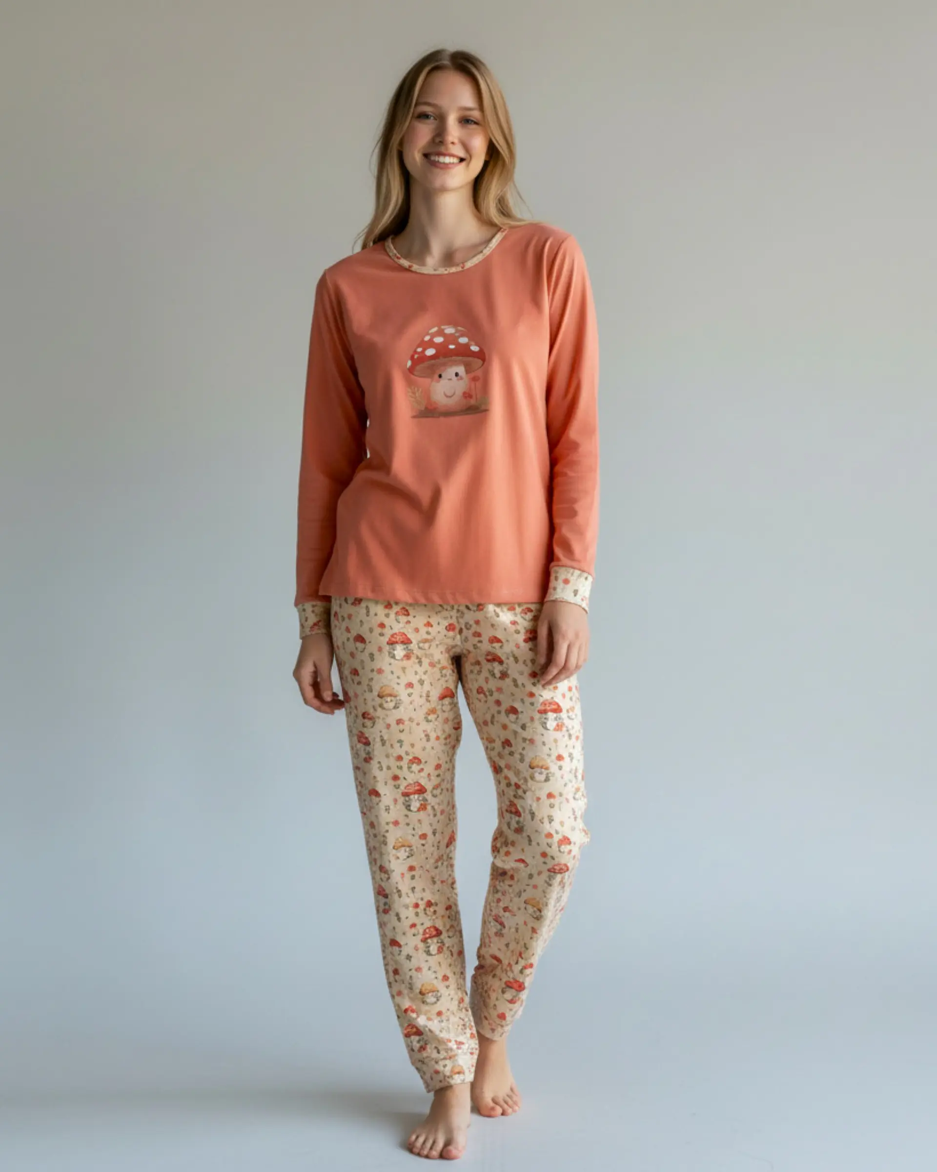 Pijama de Mulher em Algodão com Estampado de Cogumelos  2