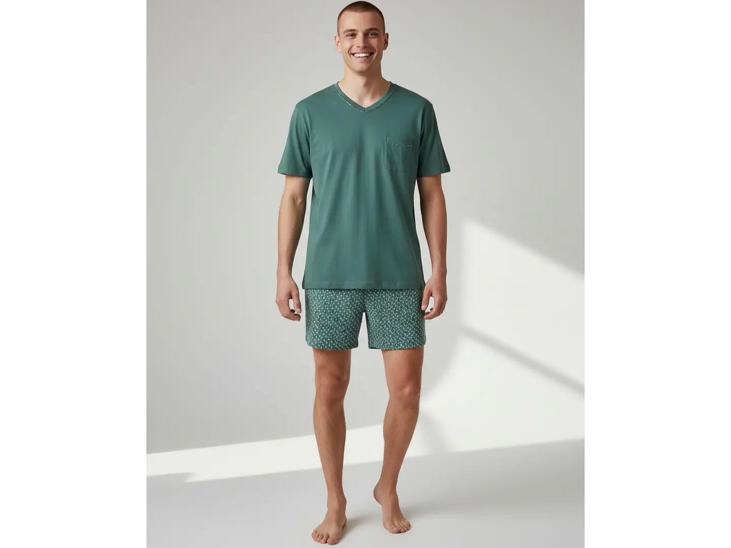 Pijama de homem em algodão verde jade - calção estampado 1