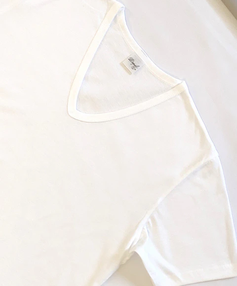 Camisola de interior de homem decote em V