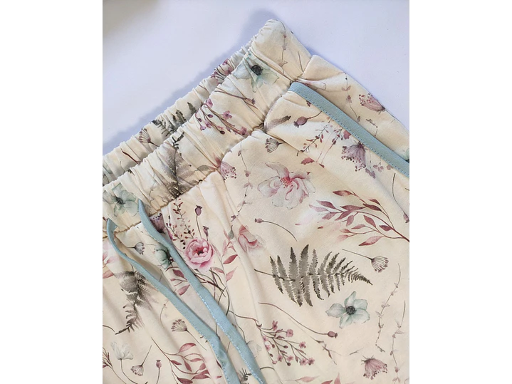 Pijama de Mulher Algodão Manga Curta “Dreams Never Ends” com Calção Floral 3