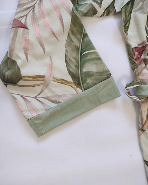 Robe de Traçar em Algodão Estampado Tropical com Bolsos e Cinto | Fabricado em Portugal