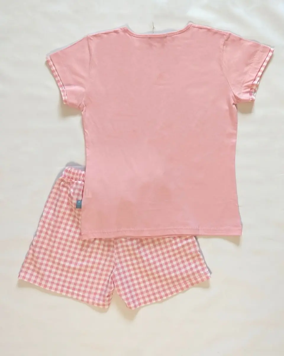 Pijama de Mulher em Algodão Rosa com Calção aos Quadrados 4