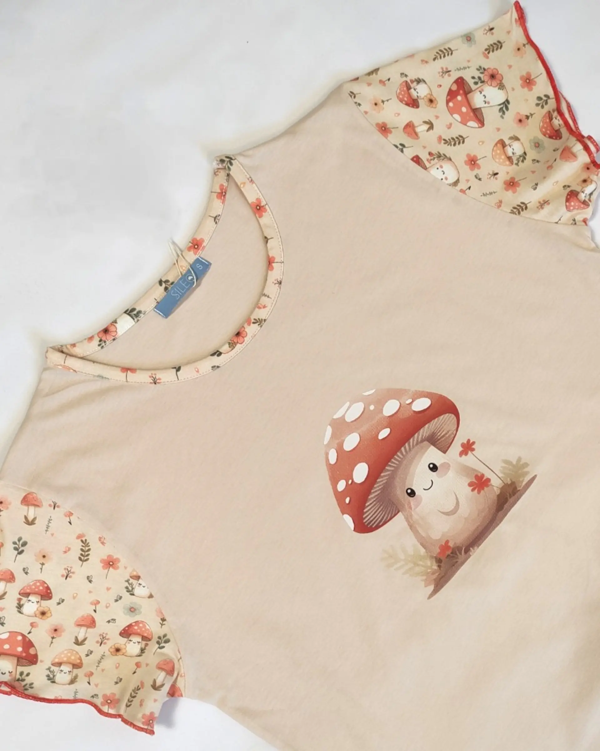 Pijama Curto de Mulher com Estampado de Cogumelos 4