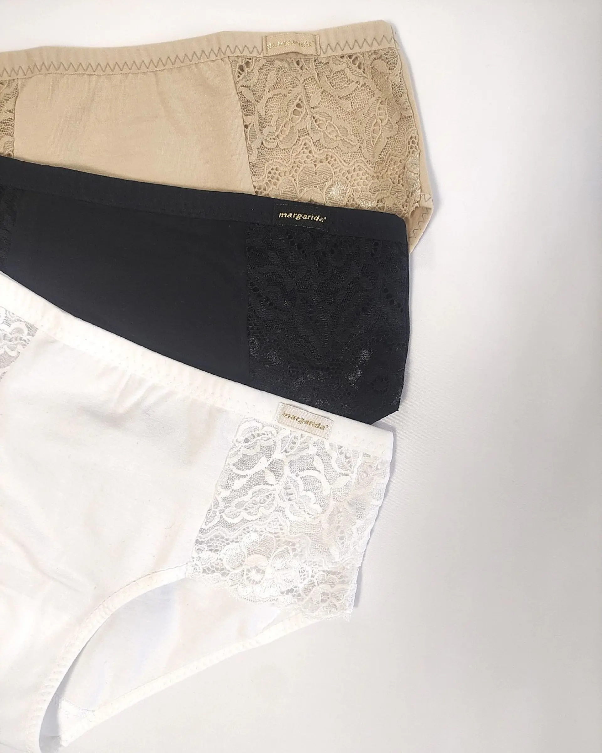 Cueca em algodão com renda - Pack de 3 2