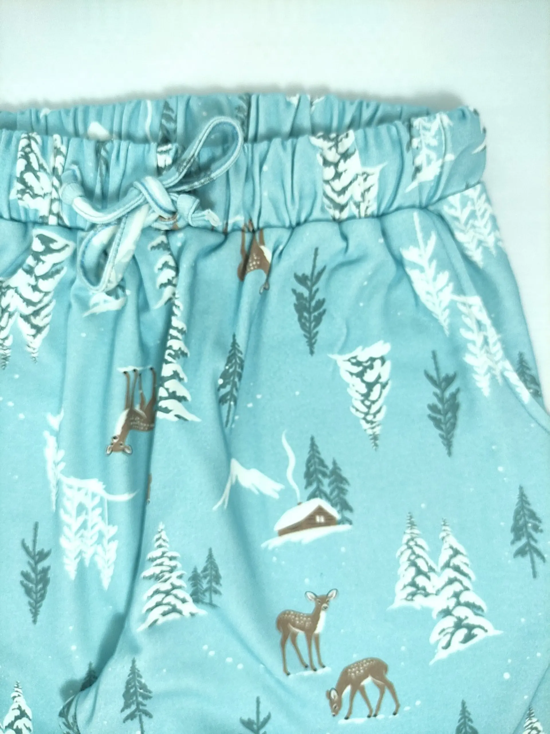 Pijama de mulher em algodão com calças estampadas 5