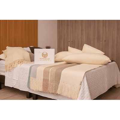 Piecera Mantita tejida a telar, Palo rosa, Lana natural