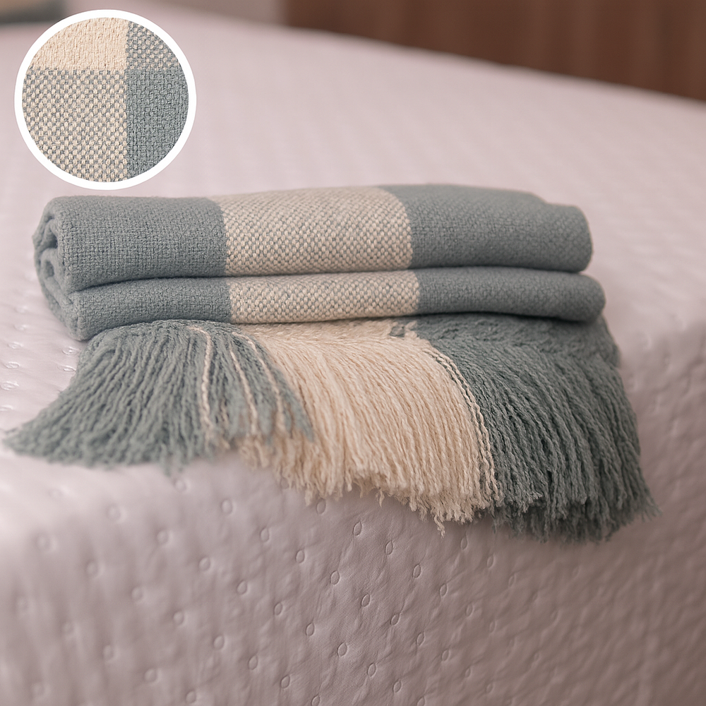 Piecera, Mantita tejida a telar, Celeste menta, Lana natural