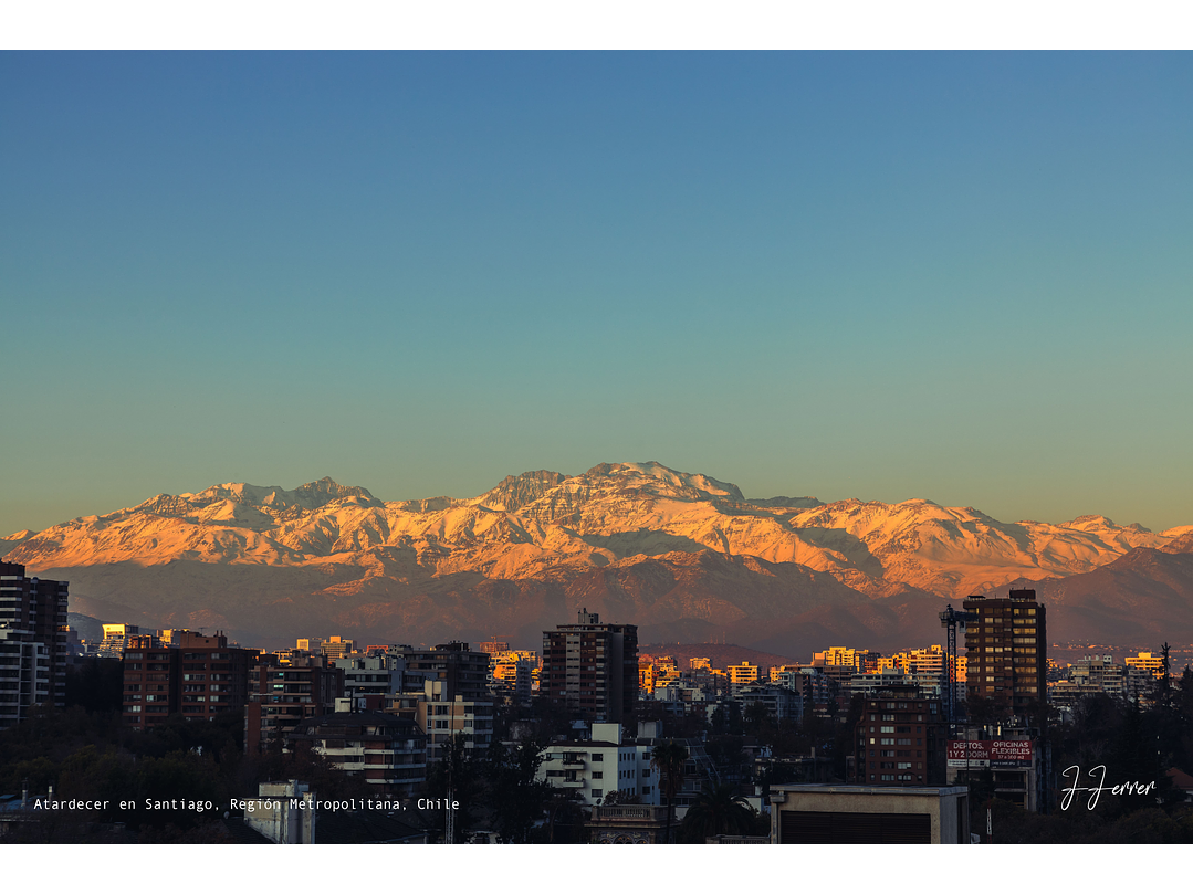 Atardecer en Santiago, Región Metropolitana, Chile 1