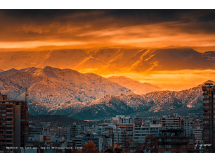 Amanecer en Santiago, Región Metropolitana, Chile