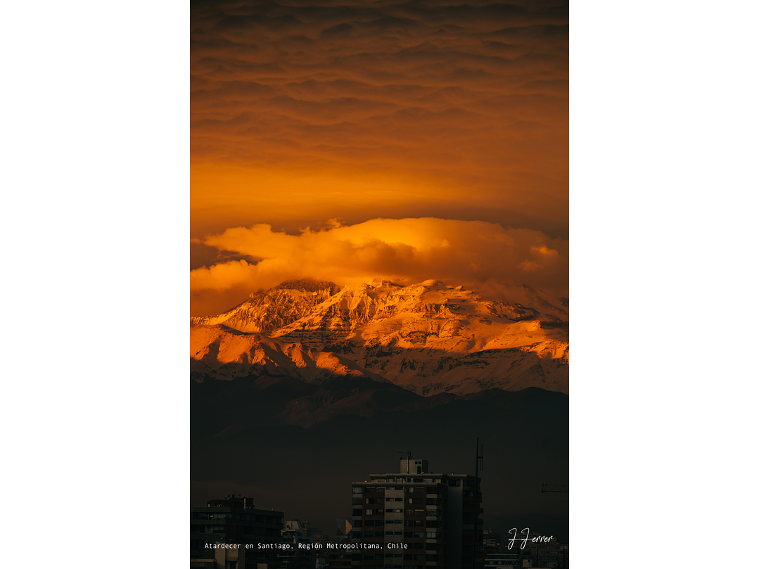 Atardecer en Santiago, Región Metropolitana, Chile 1
