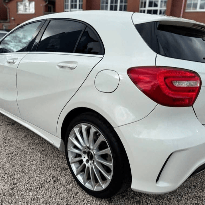 Mercedes-Benz a220d 5