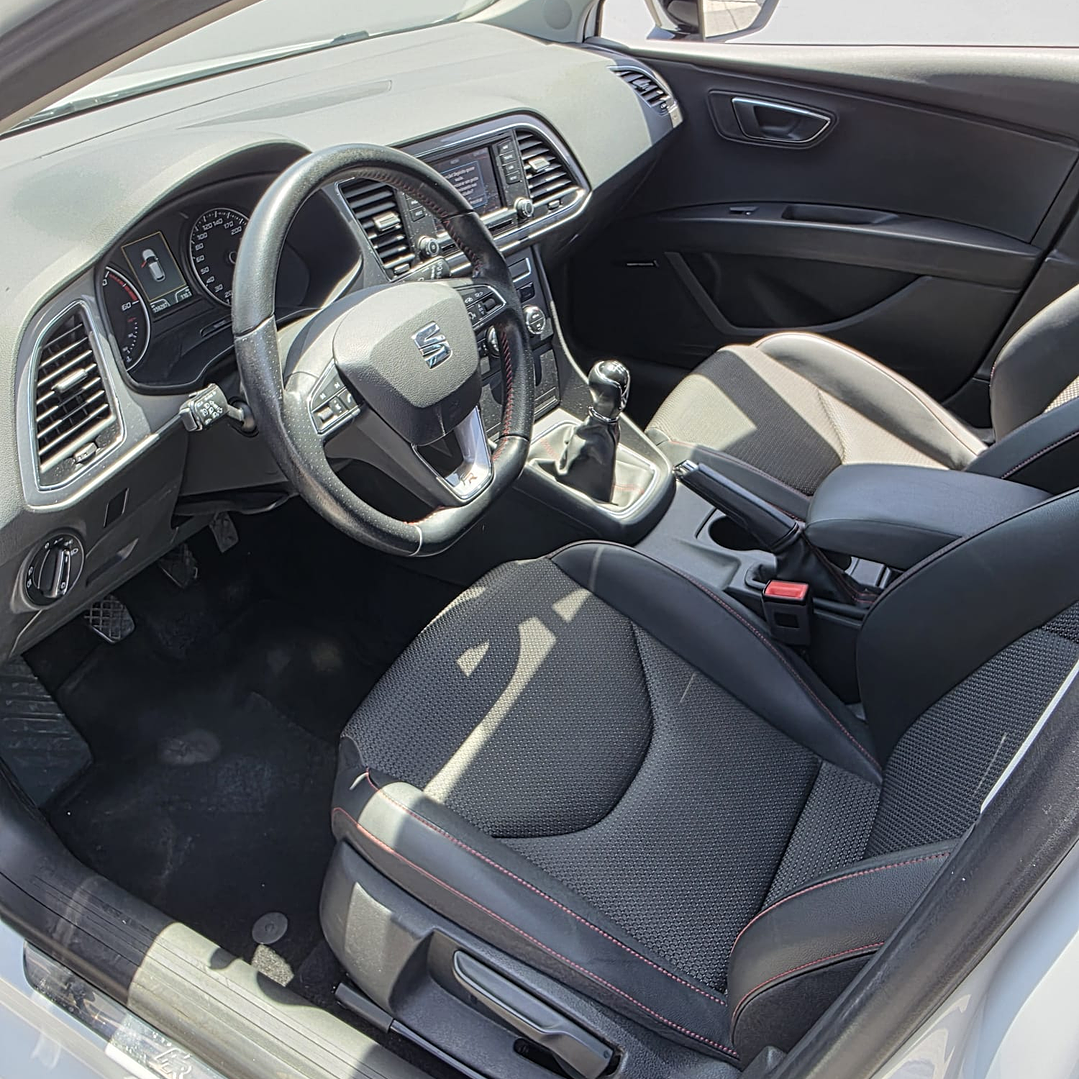 Seat leon FR look cupra 11