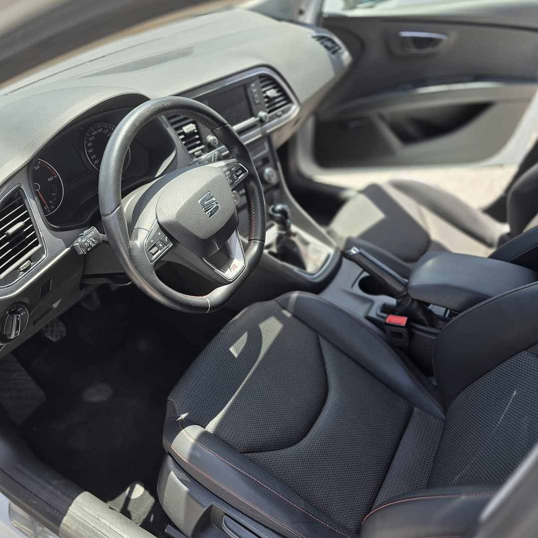 Seat leon FR look cupra 23