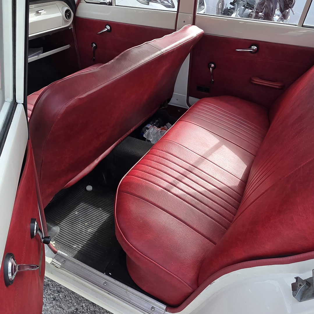 Ford Cortina Deluxe 4