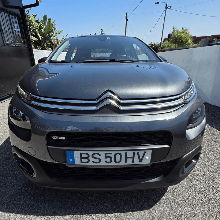 Citroen c3 Pure Tech 1
