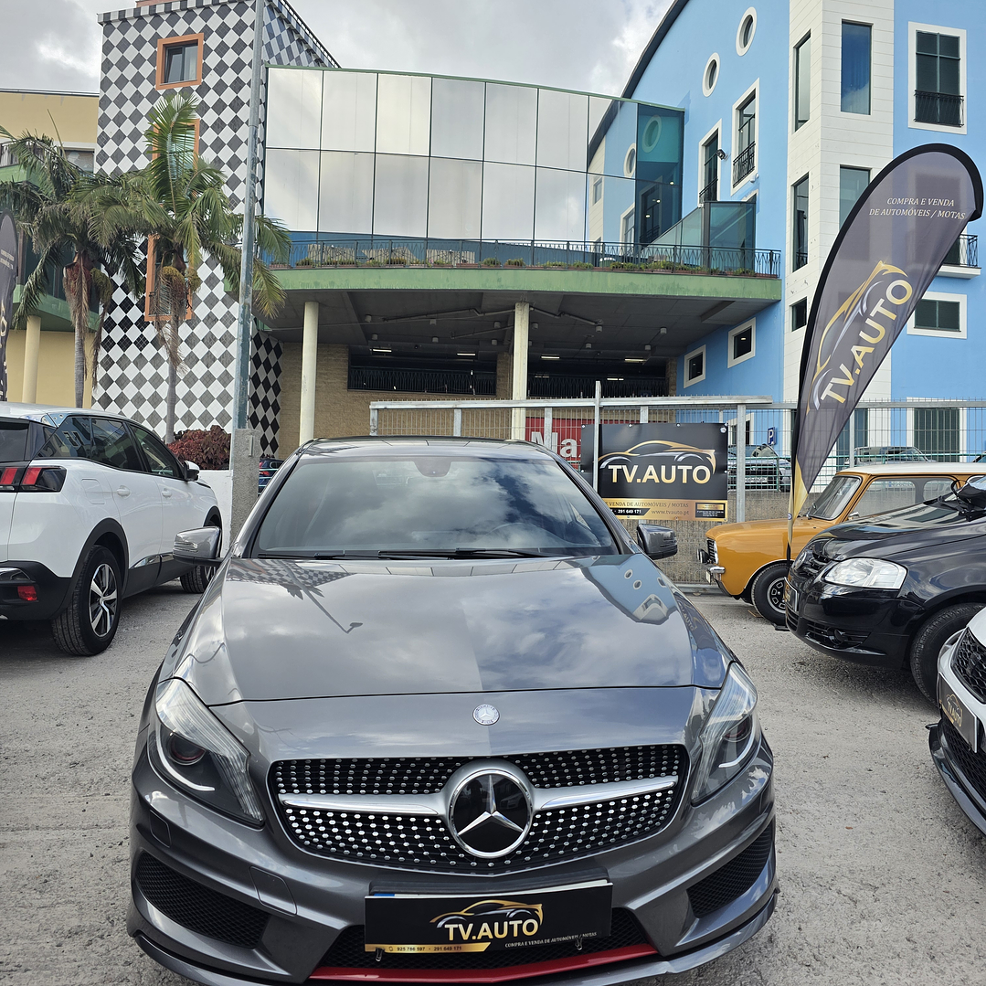 Mercedes class A250 AMG 3