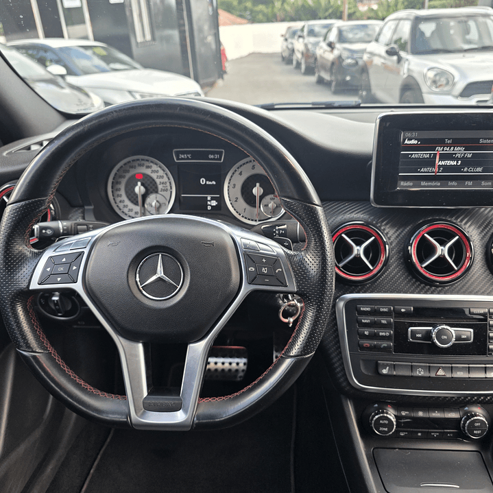 Mercedes class A250 AMG 16