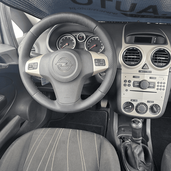 Opel Corsa D 1.2cc 12