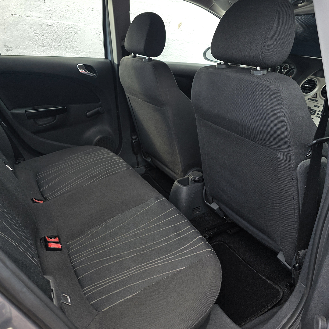 Opel Corsa D 1.2cc 16