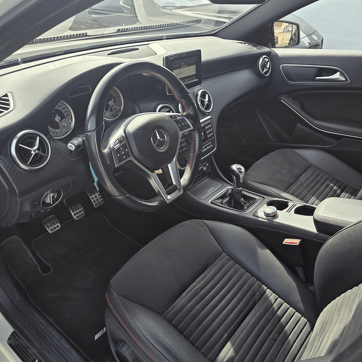 Mercedes class A180d Manual 20