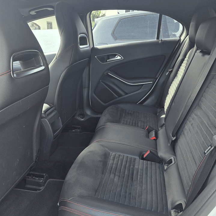 Mercedes class A180d Manual 22